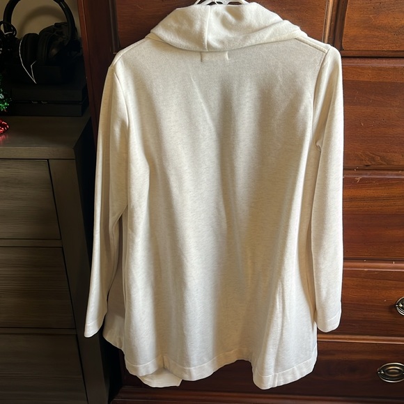 Brand New Ugg Cardigan - Picture 2 of 4